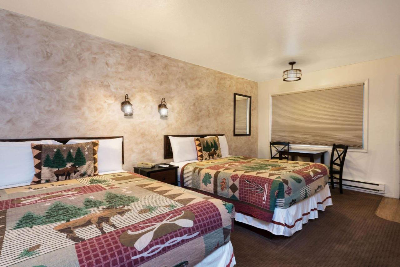High Desert Inn Селайне Екстер'єр фото