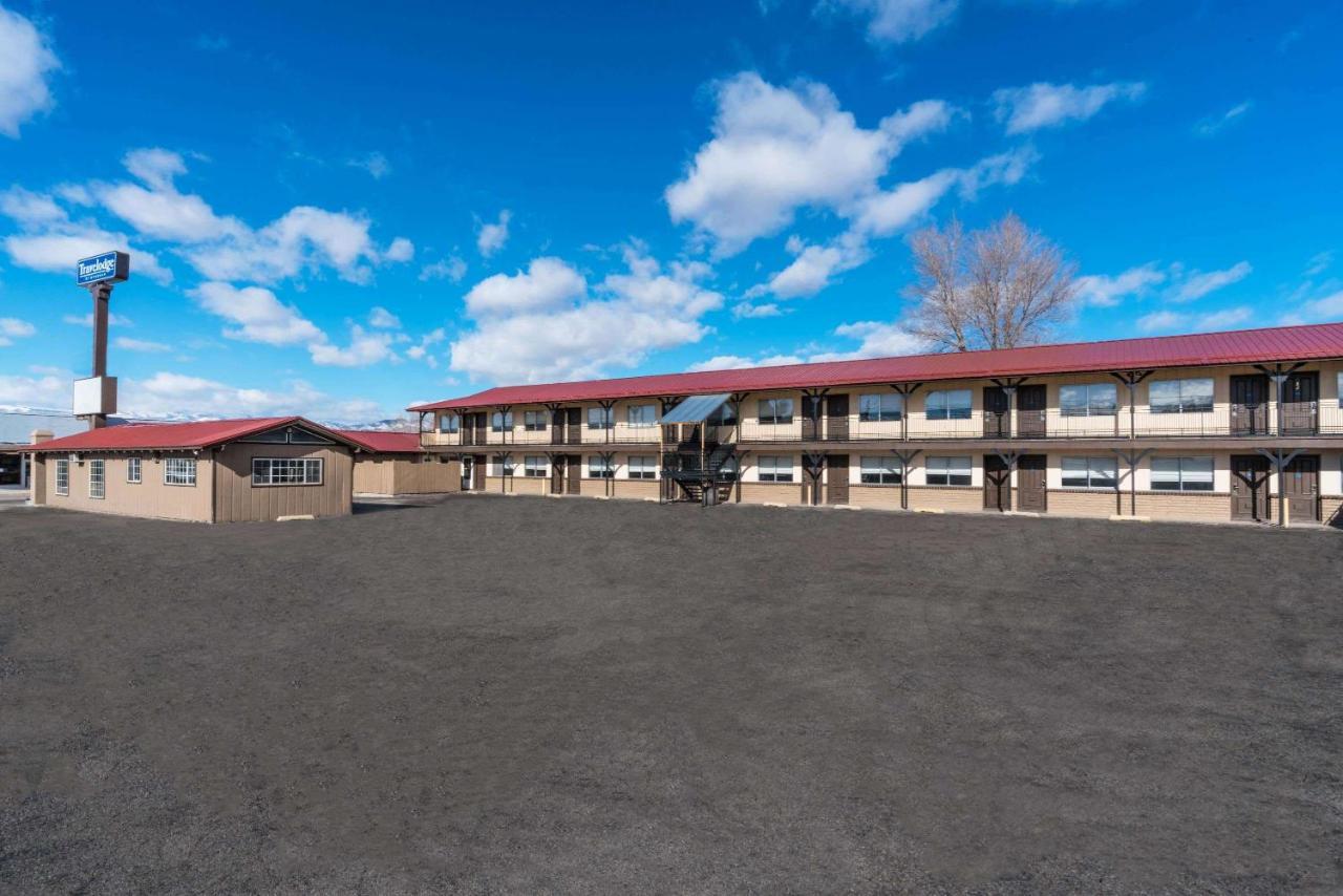 High Desert Inn Селайне Екстер'єр фото